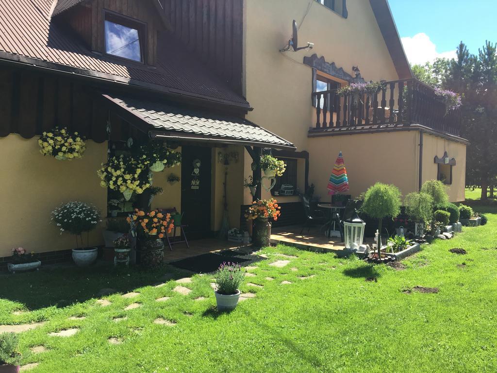 Bed and Breakfast Ranczo Frodyma Строне-Шльонське Екстер'єр фото