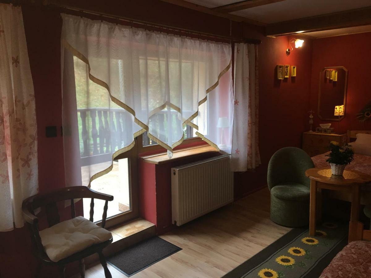 Bed and Breakfast Ranczo Frodyma Строне-Шльонське Екстер'єр фото